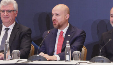 Bilal Erdoğan: Bilimden bahsedip, gençlerin özendirilmesi için hiçbir şey yapmayanlar var