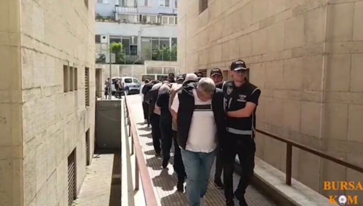 Bursa’da 107 emekliyi 2 milyar lira dolandırdılar