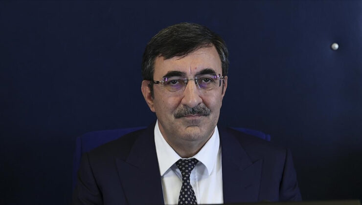 Cumhurbaşkanı Yardımcısı Yılmaz, Özgür Özel’e yumruklu saldırıyı kınadı