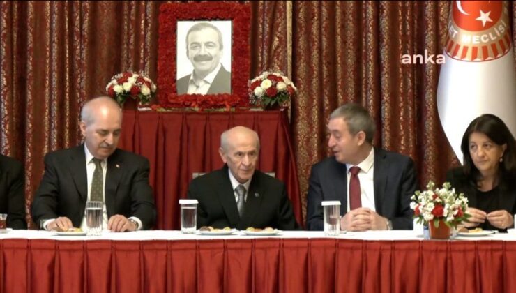 Devlet Bahçeli, Sırrı Süreyya Başkan’ın anma merasimine katıldı