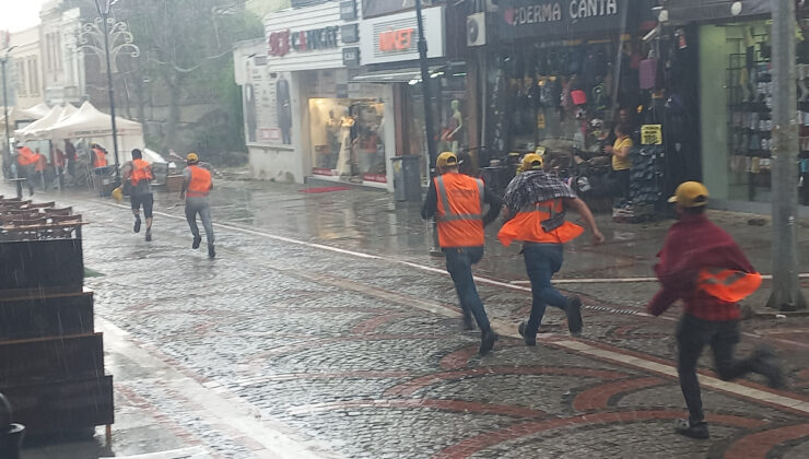 Edirne’de şiddetli yağış ve dolu