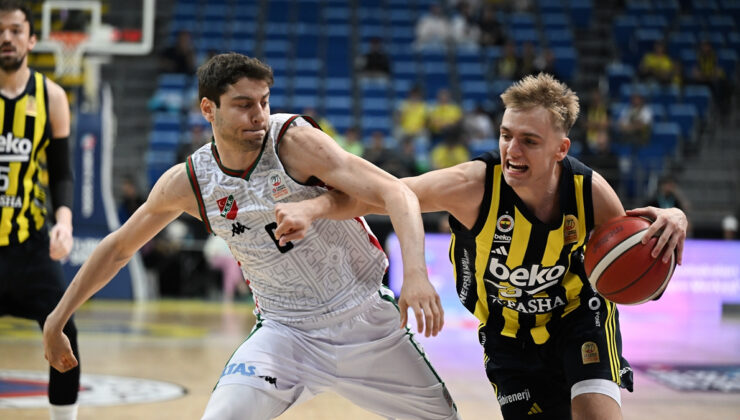 Fenerbahçe, Karşıyaka’yı mağlup etti