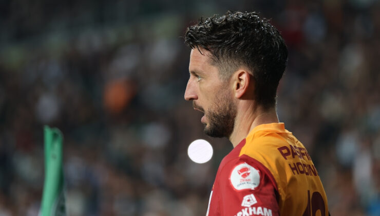 Galatasaray’da Dries Mertens’in doğum günü kutlandı