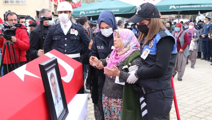 Gara şehidinin vefat eden annesi oğlunun yanına defnedildi
