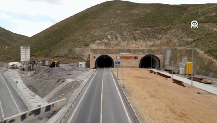 Hakkari-Van kara yolundaki riskli bölgeler tünellerle aşıldı