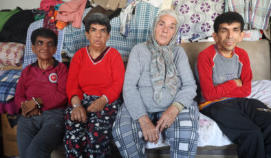 Hatay’da 3 çocuğu da engelli olan anne: Yüreğim yanıyor