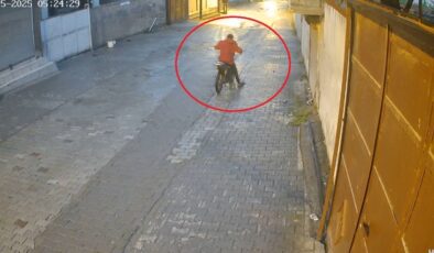 Hatay’da arızalanan motosikleti park edip, diğer motosikleti çalarak yoluna devam etti
