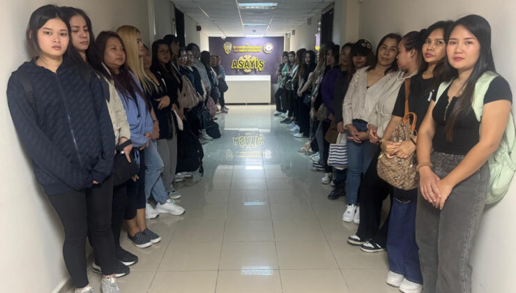 Hatay’da masaj salonlarında kaçak çalıştırılan 36 bayan yakalandı