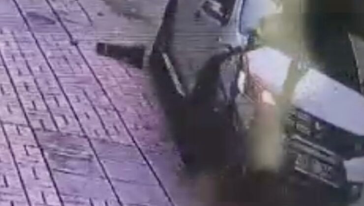 Hatay’da şoförünün fren yerine gaza bastığı araba kaldırıma çıktı