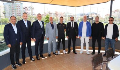 İbrahim Hacıosmanoğlu’ndan Hasan Çavuşoğlu’na taziye ziyareti