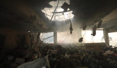 İsrail tekrar okul bombaladı