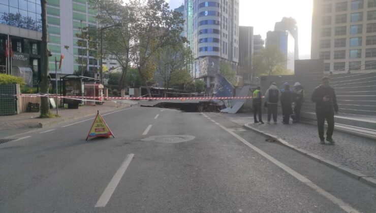 İstanbul Sarıyer’de yol çöktü