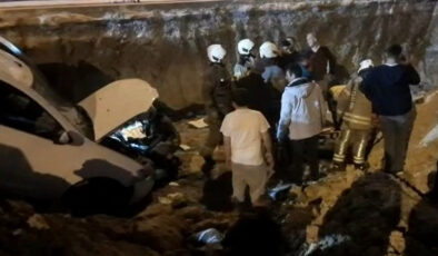 İstanbul’da araba bekçiye çarpıp şantiye alanına uçtu