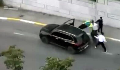 İstanbul’da tekmeli yumruklu yol verme hengamesi