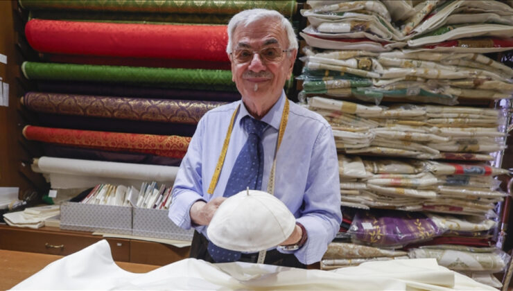 İtalyan Terzi Mancinelli, dördüncü sefer bir Papayı giydirmeye hazırlanıyor