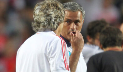 Jose Mourinho da Jorge Jesus üzere şampiyonluğu derbilerde kaybetti