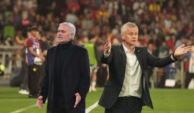 Jose Mourinho – Ole Gunnar Solskjaer rekabeti bu sefer derbide yaşanacak