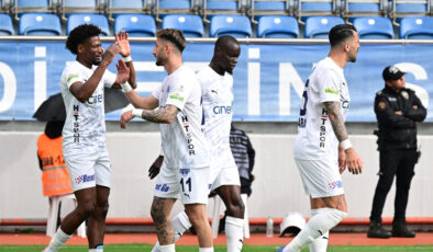 Kasımpaşa, Eyüpspor’u üç golle geçti