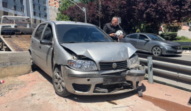 Kocaeli’de kırmızı ışıkta duran araca çarptı: 5 yaralı