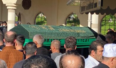 Kocaeli’de miras arbedesinde amcasının öldürdüğü gence veda