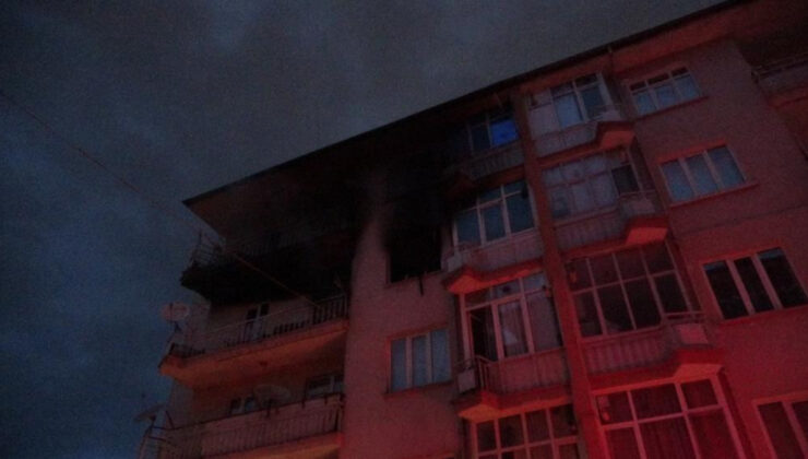 Malatya’da apartman yangınında 11 kişi dumandan etkilendi