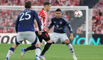 Manchester United, İspanya’da farklı kazandı