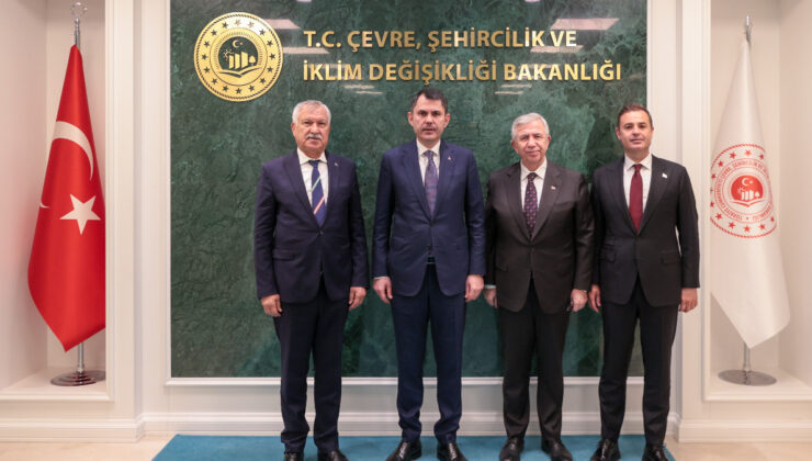 Murat Kurum, Mansur Yavaş, Zeydan Karalar ve Ahmet Akın ile bir ortaya geldi