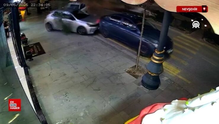 Nevşehir’de diğer bir araca çarpan araba su kanalına düştü