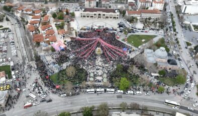 Özgür Özel’in Konya’da miting yaptığı alan boş kaldı