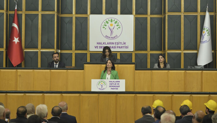 PKK’nın fesih kararından sonra DEM Parti MYK’sını topluyor