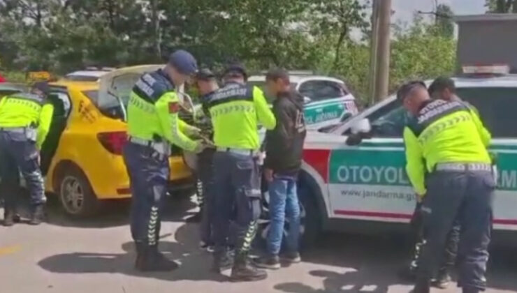 Sakarya’da 4 kaçak göçmen, takside yakalandı