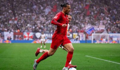 Şampiyonluk ertelendi! Bayern Münih, Leipzig’le berabere kaldı