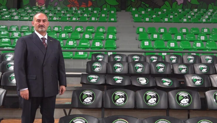 Selçuk Ernak, Polonya’da olağan dönemin “En güzel başantrenörü” oldu