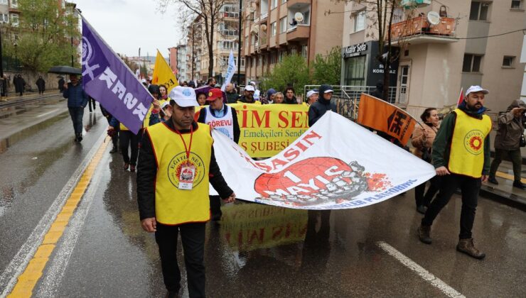 Sivas’ta 1 Mayıs kutlamalarında ‘bölücü slogan’ gerginliği