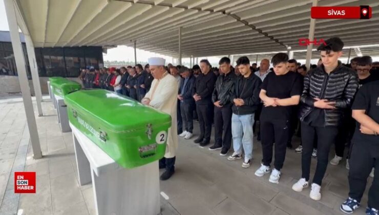 Sivas’ta boğazları kesilerek öldürülen kardeşler gözyaşlarıyla uğurlandı