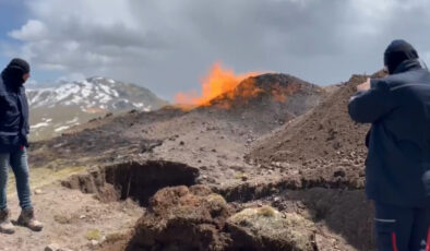 Sivas’ta yıldırım düşen doğal gaz sınırında yangın