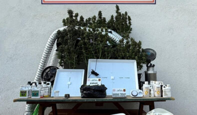 Tekirdağ’da bir meskende elbise dolabı uyuşturucu serası çıktı