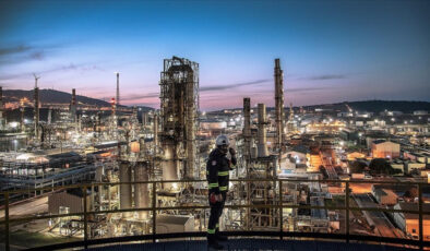 Tüpraş, Petrol-İş Sendikası ile 3 yıllık toplu iş kontratı imzaladı