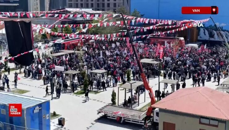 Van’da CHP mitingine iştirak düşük kaldı