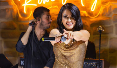 Zara’nın photoshop’lu sahne fotoğrafları gündem oldu! Takipçileri reaksiyon gösterdi