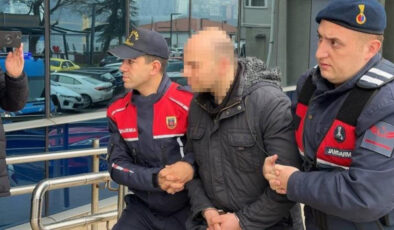 Zonguldak’ta kasiyerin başörtüsüne laf eden öğretmen: Davadan beraat etti