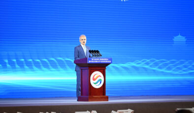 Abdulkadir Uraloğlu, 9. İpek Yolu Memleketler arası Fuarı’nın açılışında konuştu