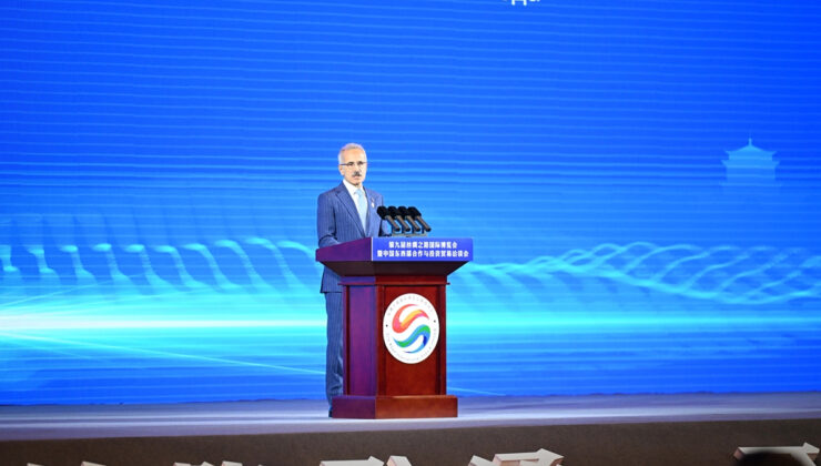 Abdulkadir Uraloğlu, 9. İpek Yolu Memleketler arası Fuarı’nın açılışında konuştu