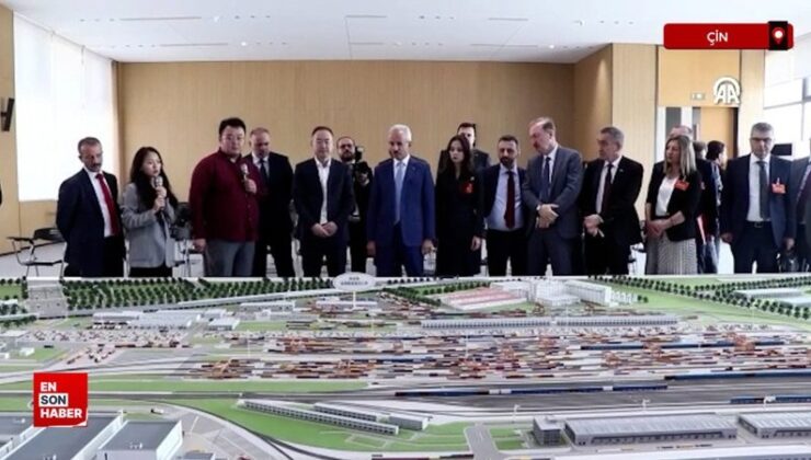 Abdulkadir Uraloğlu, Çin’i ziyaretinde Şian kentinde temaslarda bulundu.