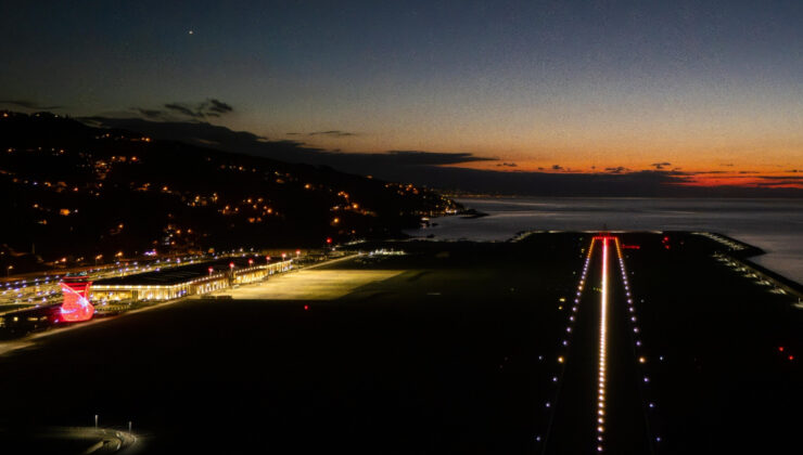 Abdulkadir Uraloğlu duyurdu: Rize-Artvin Havalimanı’na kuvvetli hava koşullarında uçak inişleri için yeni sistem