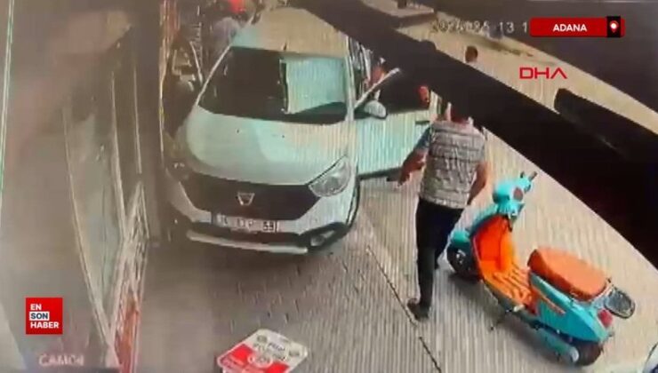 Adana’da hafif ticari araç bisikletliye çarpıp kaldırıma çıktı