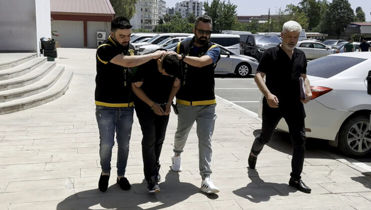 Adana’da mezarlıktaki araçları soyan hırsıza suçüstü