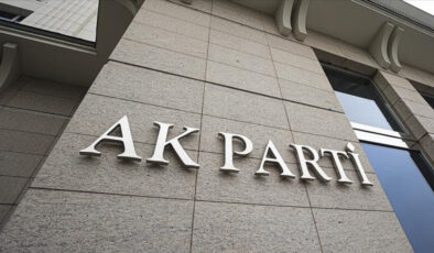 AK Parti’den yeni anayasa için halk temelli süreç vurgusu