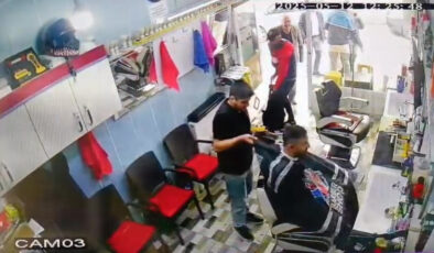 Amasya’da berberdekilerin zelzeleye yakalandığı anlar