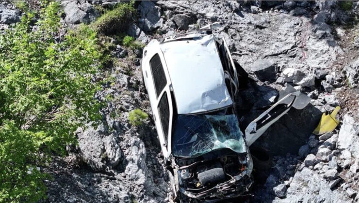 Antalya’da araba uçuruma düştü: 1 meyyit 1 yaralı